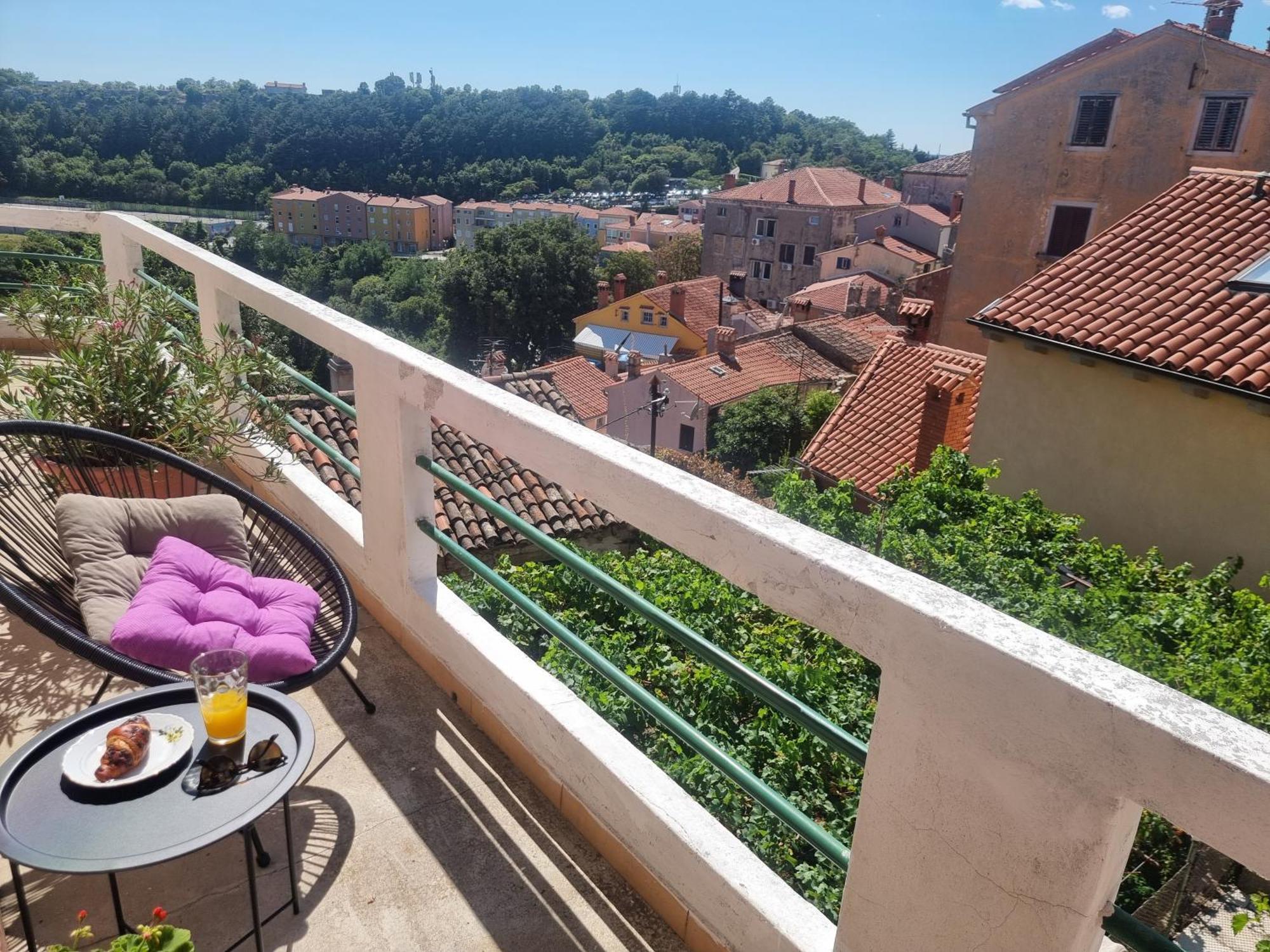 Apartment Branko With Terrace, Old Town Labin Labin  Extérieur photo
